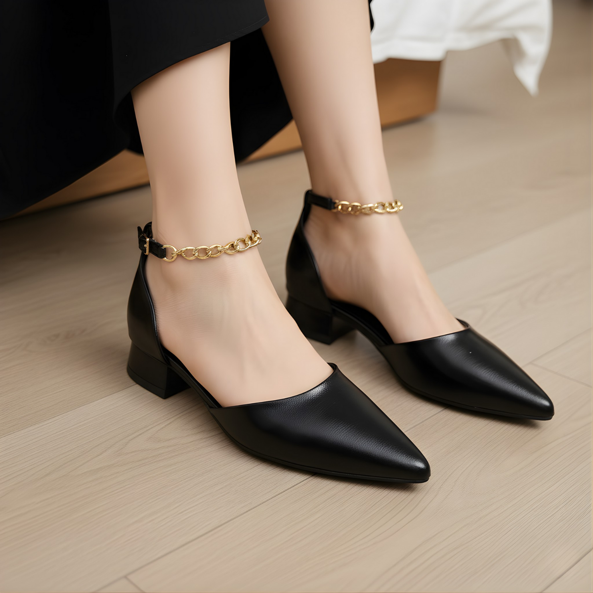 Black / 36