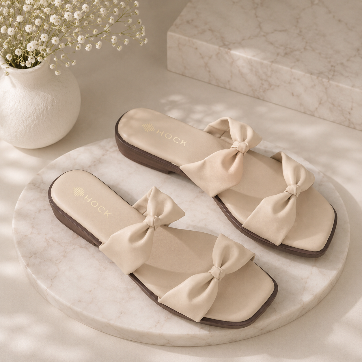 Luna Bow Slides