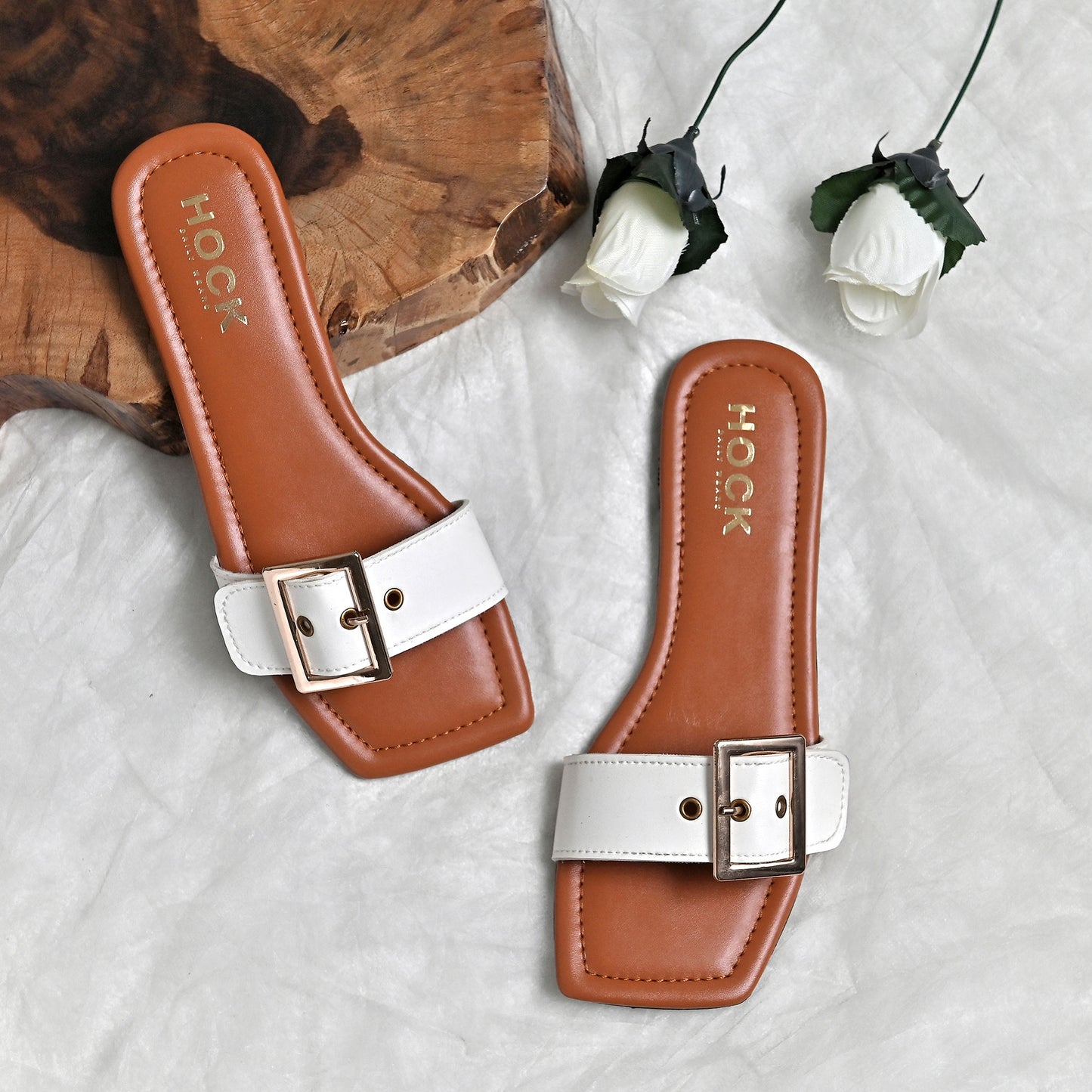 Clasp Comfort Flats