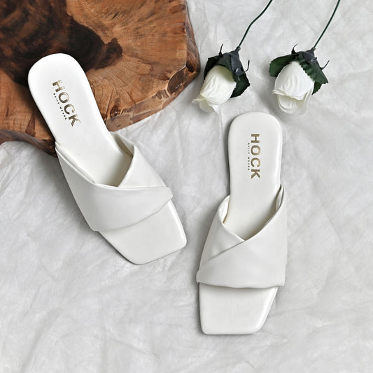 Comfy Basic Slips (White)///(Sale Item Not Exchange)