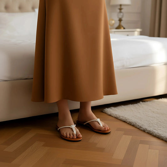 LEA FLATS (WHITE)